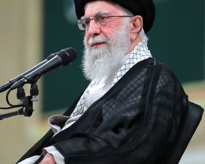 روایت سرکارخانم مائده زینلی؛ دانش‌آموز پایه دوازدهم دبیرستان دخترانه علوم و معارف اسلامی شهید مطهری همدان