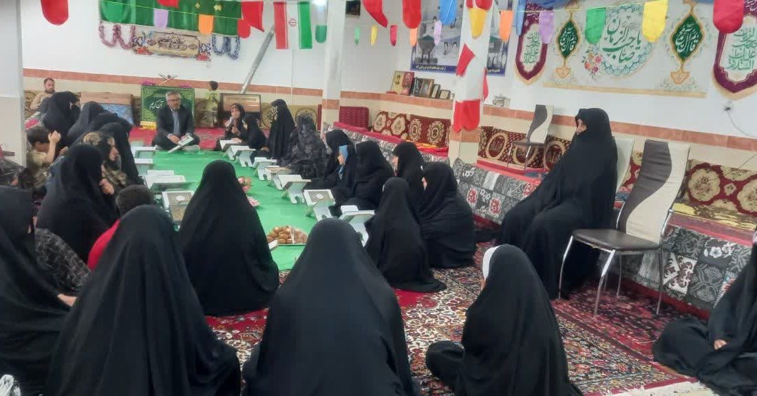 تجلیل از مربیان جلسات خانگی قرآن کریم روستاهای فامنین